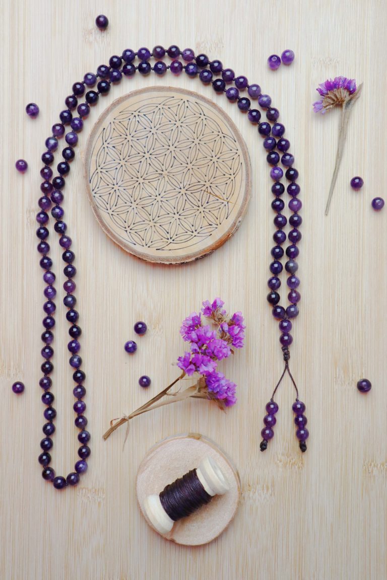 Amethyst Mala - Spiritualität und innere Weisheit